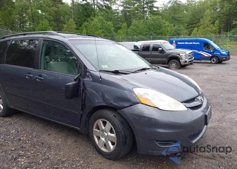 2010 Toyota Sienna Le from USA, damaged, VIN 5TDKK4CC1AS303576